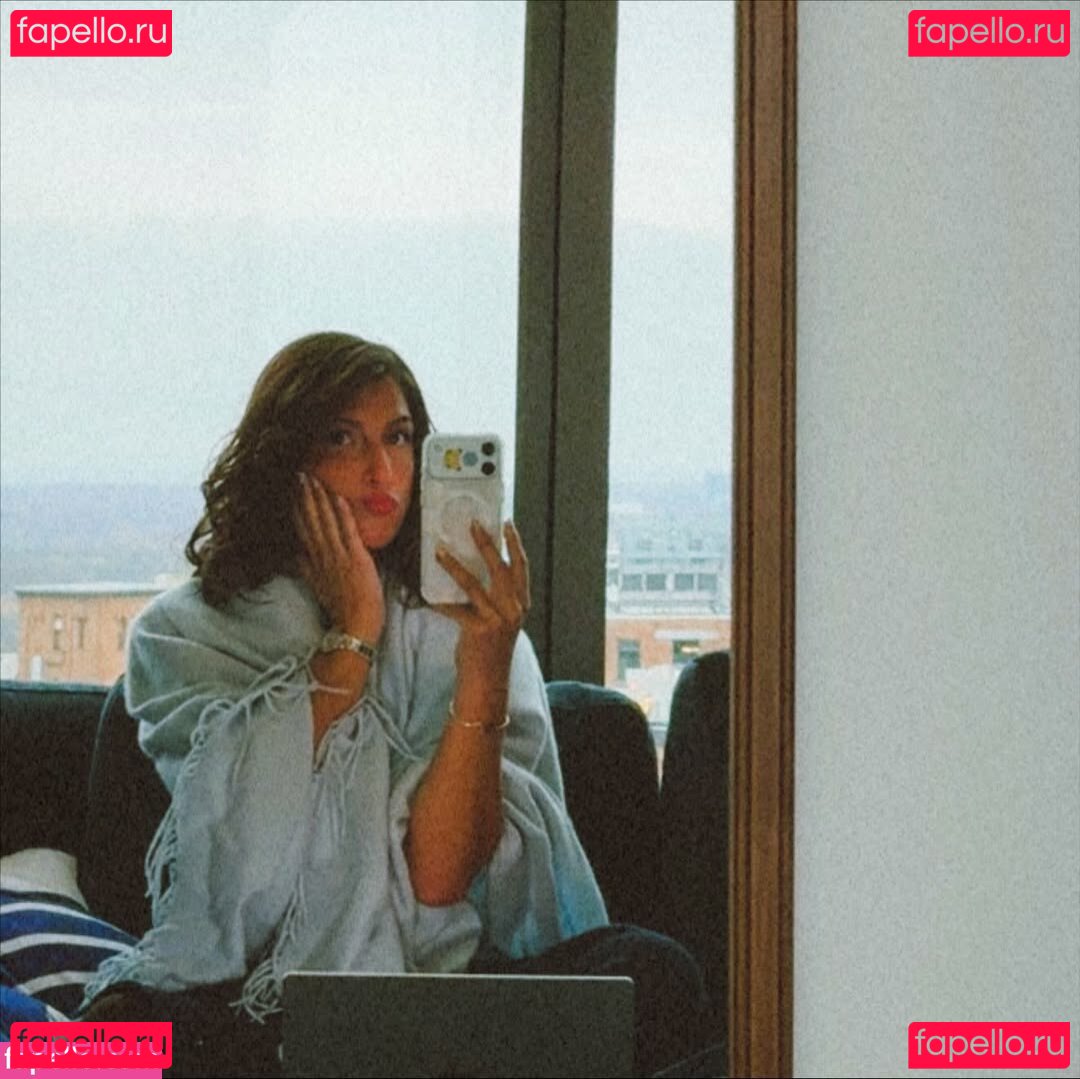 Giuliana Calascibetta / PizzaPrincessG / giulianacalascibetta / realgigigrey Onlyfans Photo Gallery 