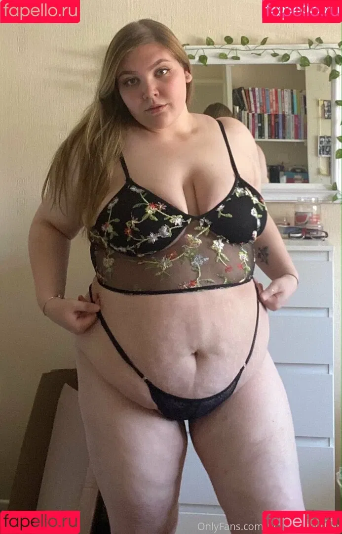 pr1ncessgl1tter Onlyfans Photo Gallery 