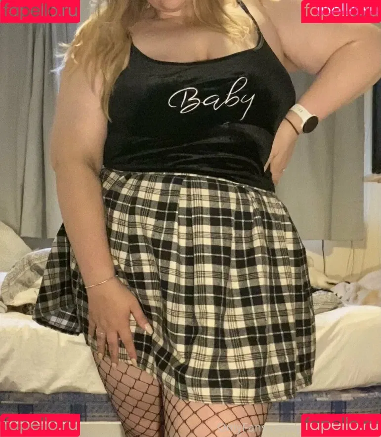 pr1ncessgl1tter Onlyfans Photo Gallery 
