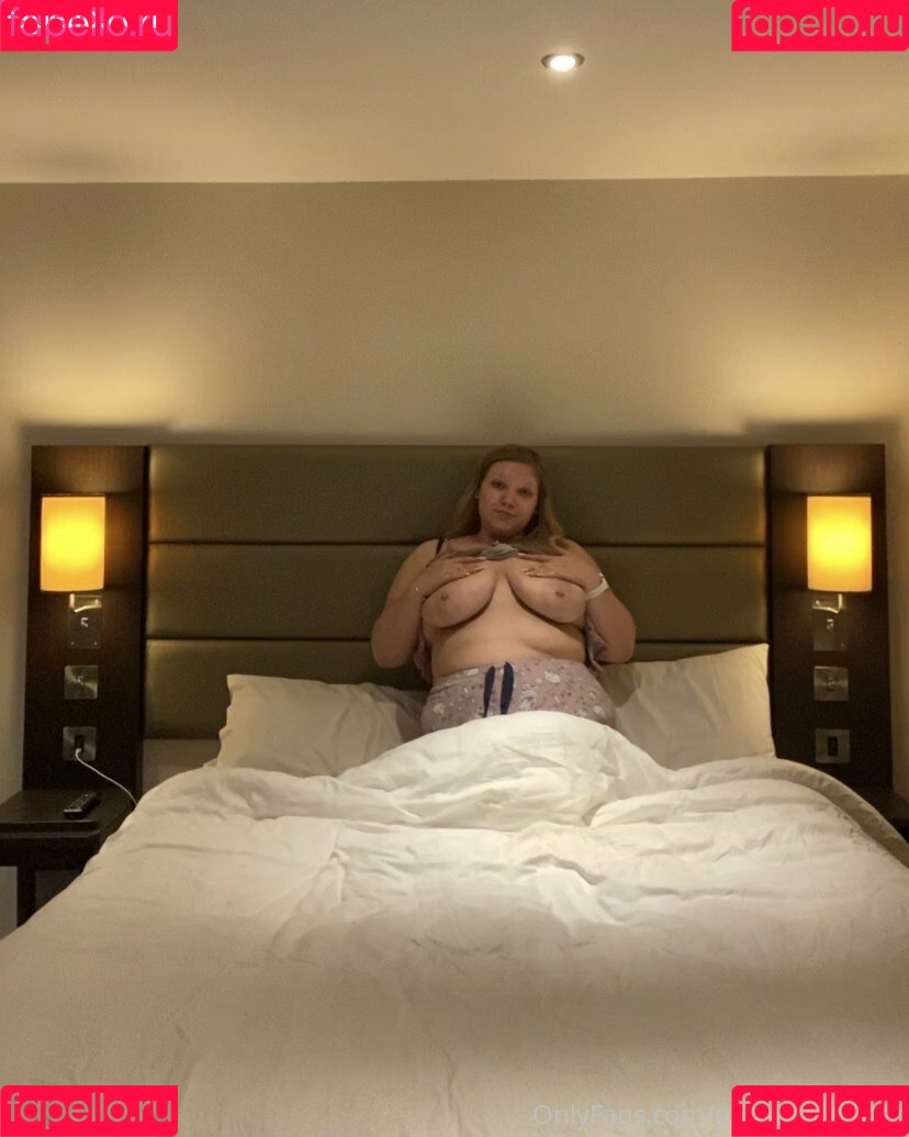 pr1ncessgl1tter Onlyfans Photo Gallery 