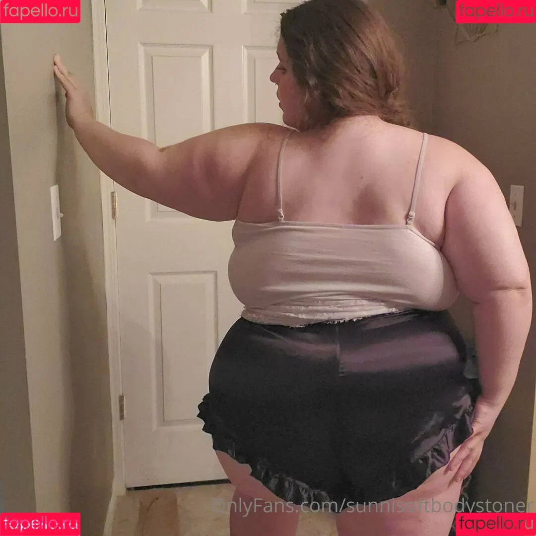 sunnisoftbodystoner Onlyfans Photo Gallery 
