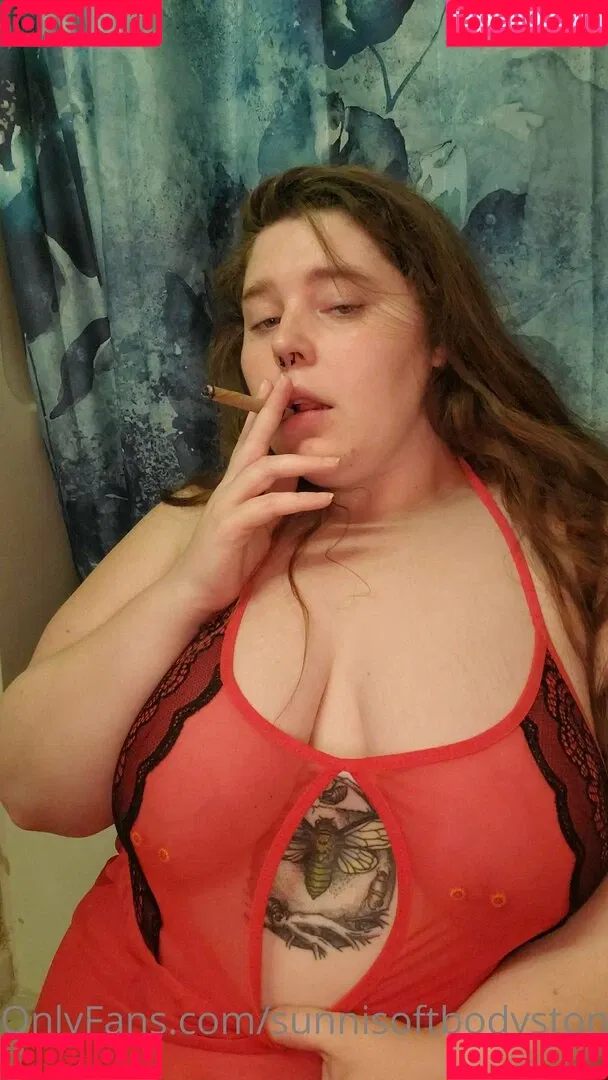 sunnisoftbodystoner Onlyfans Photo Gallery 