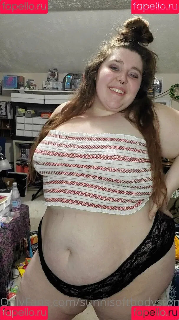 sunnisoftbodystoner Onlyfans Photo Gallery 