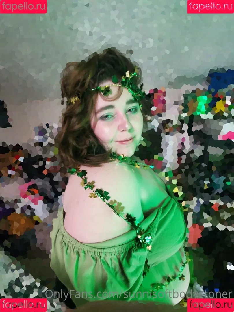 sunnisoftbodystoner Onlyfans Photo Gallery 