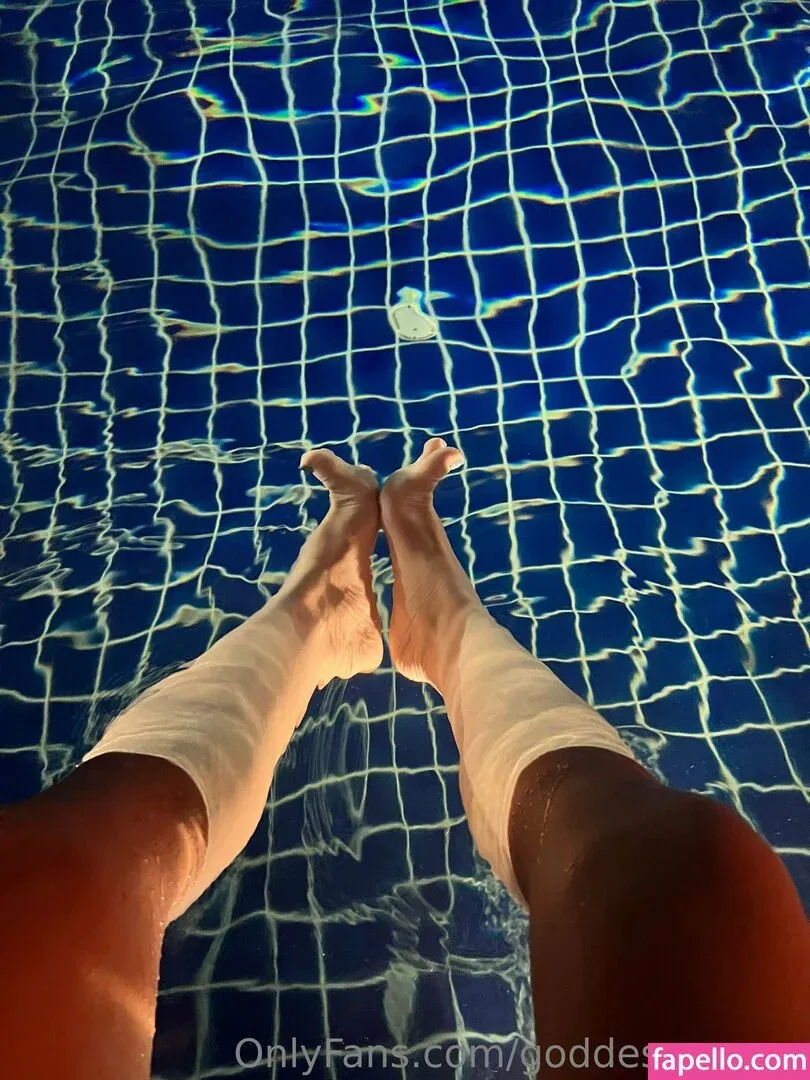 goddessgwens Onlyfans Photo Gallery 