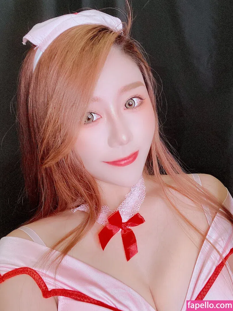 Uying Onlyfans Photo Gallery 