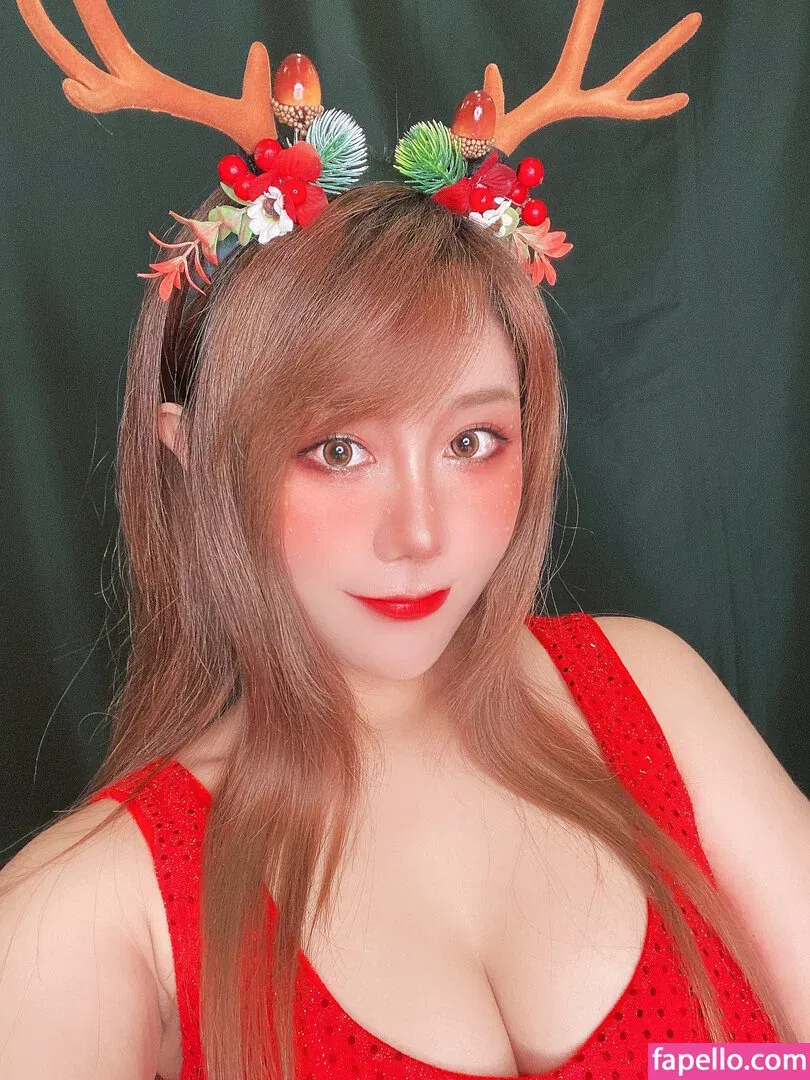 Uying Onlyfans Photo Gallery 