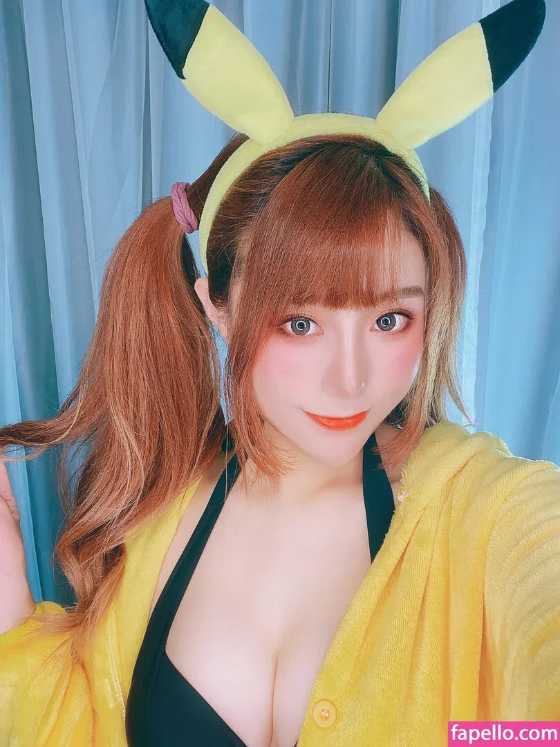 Uying Onlyfans Photo Gallery 