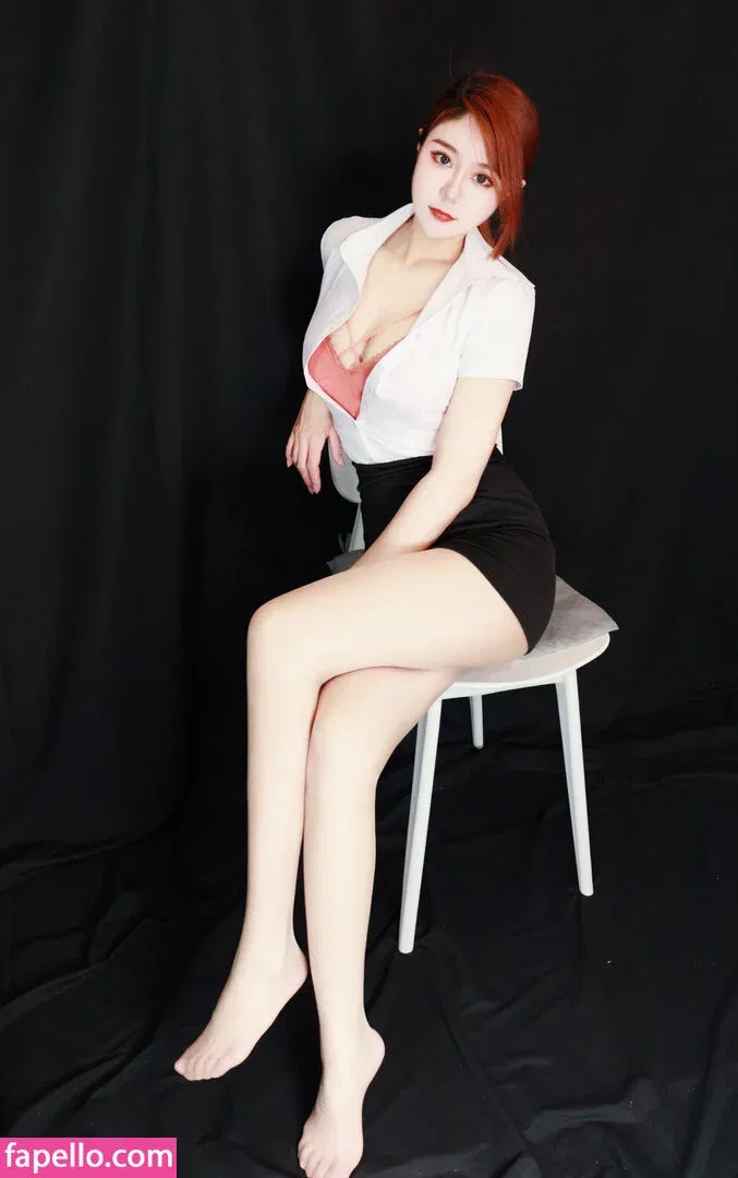 Uying Onlyfans Photo Gallery 