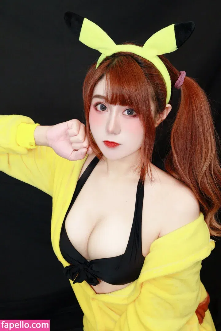 Uying Onlyfans Photo Gallery 