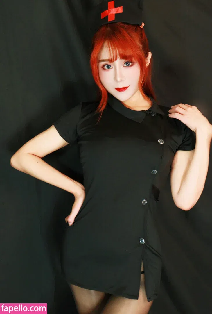 Uying Onlyfans Photo Gallery 