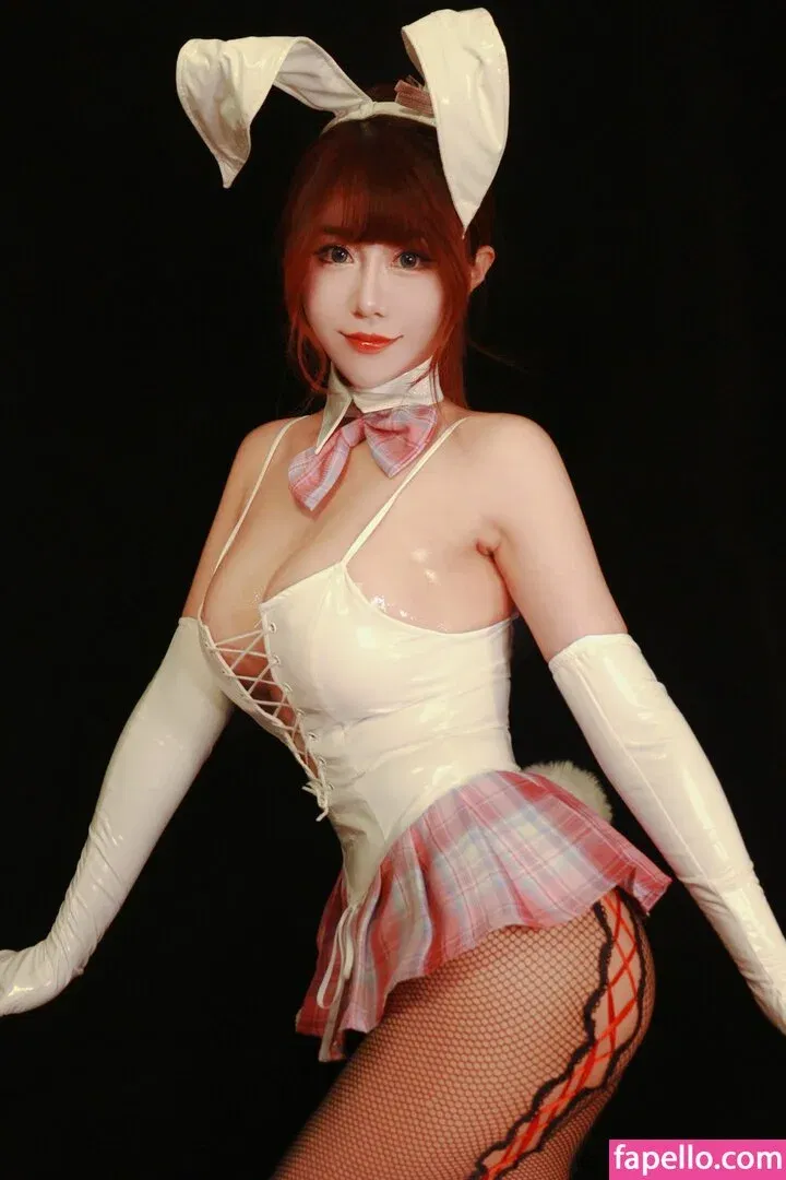 Uying Onlyfans Photo Gallery 