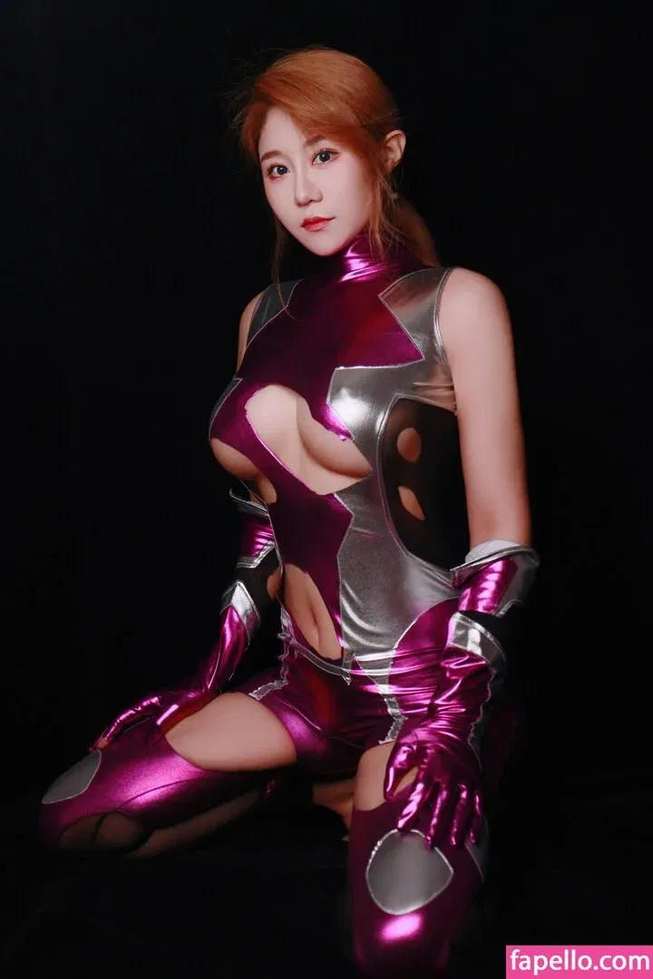 Uying Onlyfans Photo Gallery 