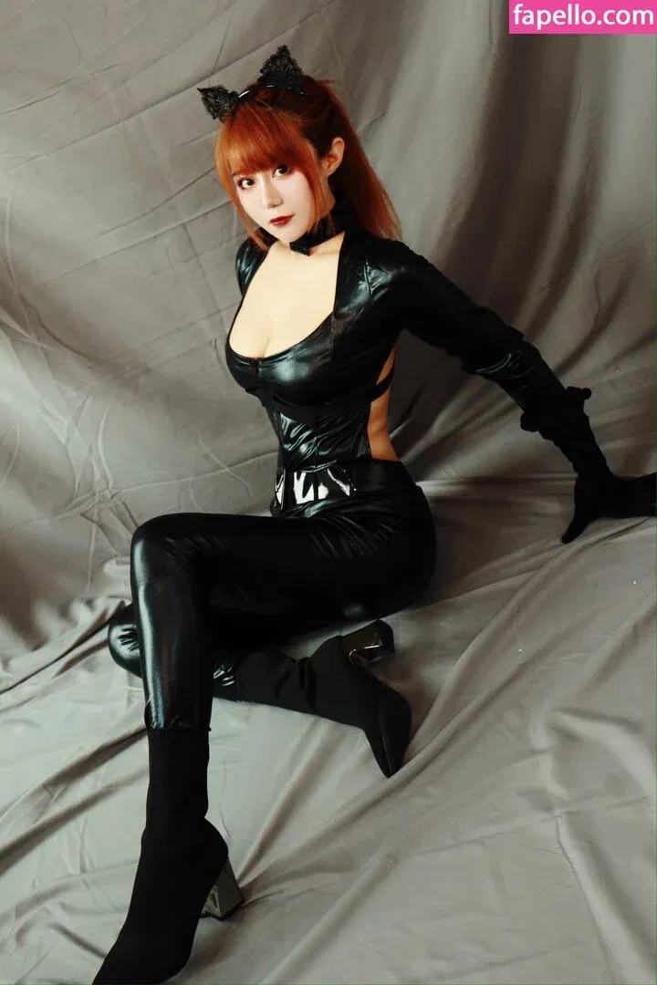 Uying Onlyfans Photo Gallery 