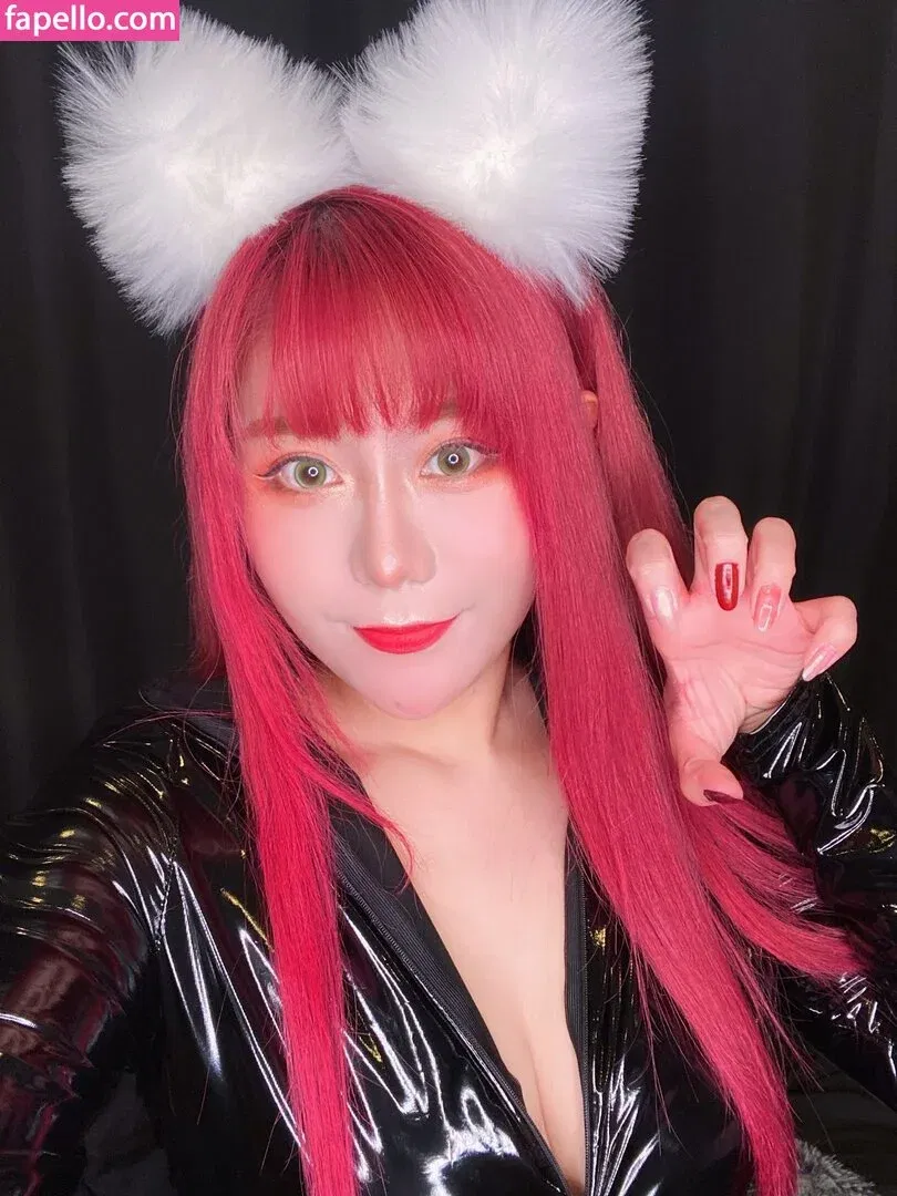 Uying Onlyfans Photo Gallery 