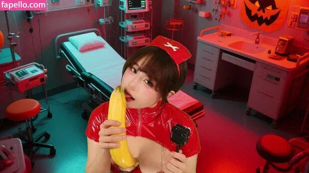 Uying Onlyfans Photo Gallery 