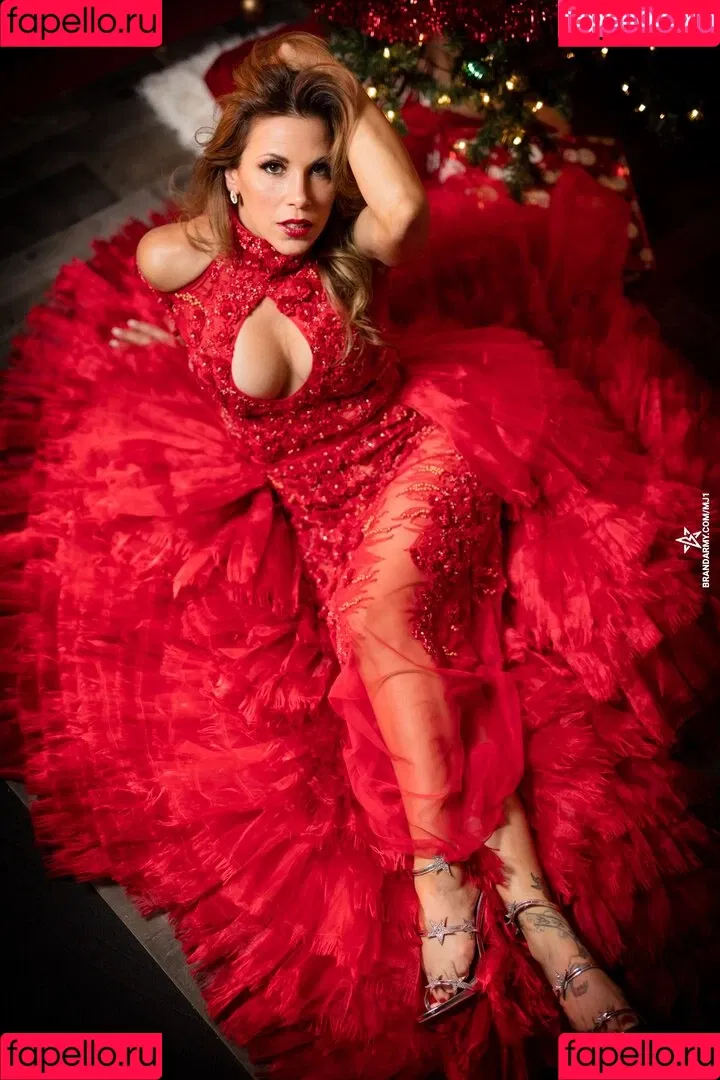 Mickie James Onlyfans Photo Gallery 