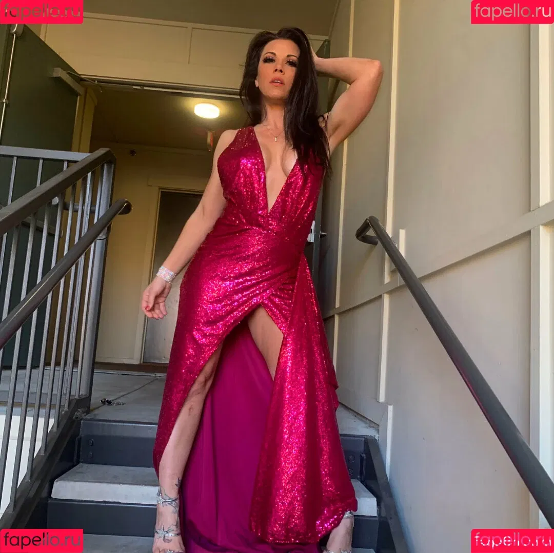 Mickie James Onlyfans Photo Gallery 