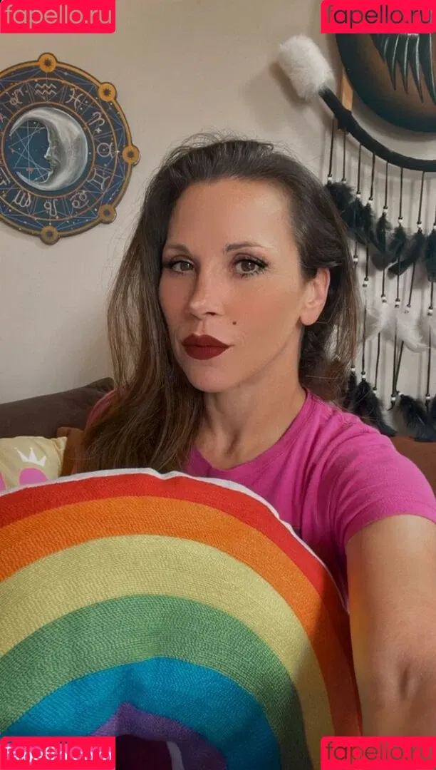 Mickie James Onlyfans Photo Gallery 