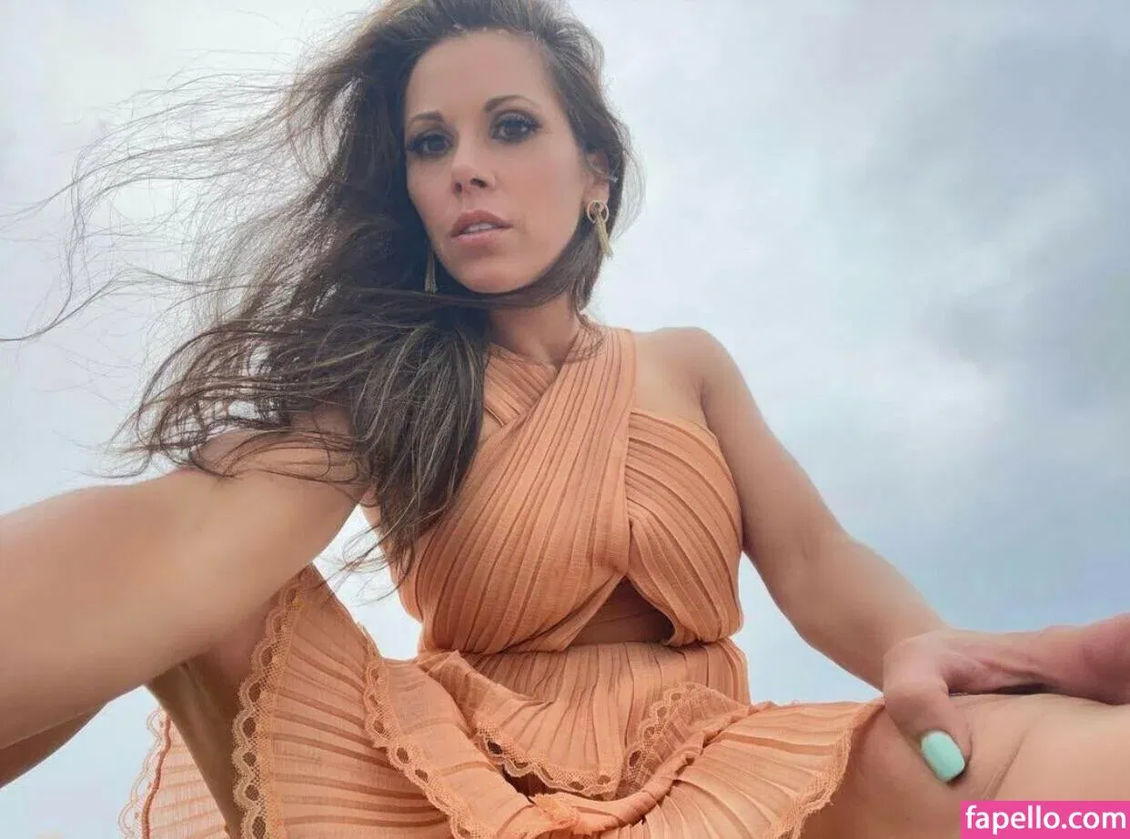 Mickie James Onlyfans Photo Gallery 