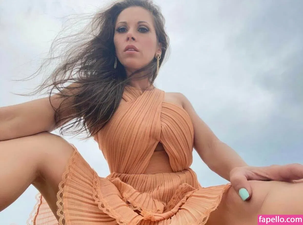 Mickie James Onlyfans Photo Gallery 