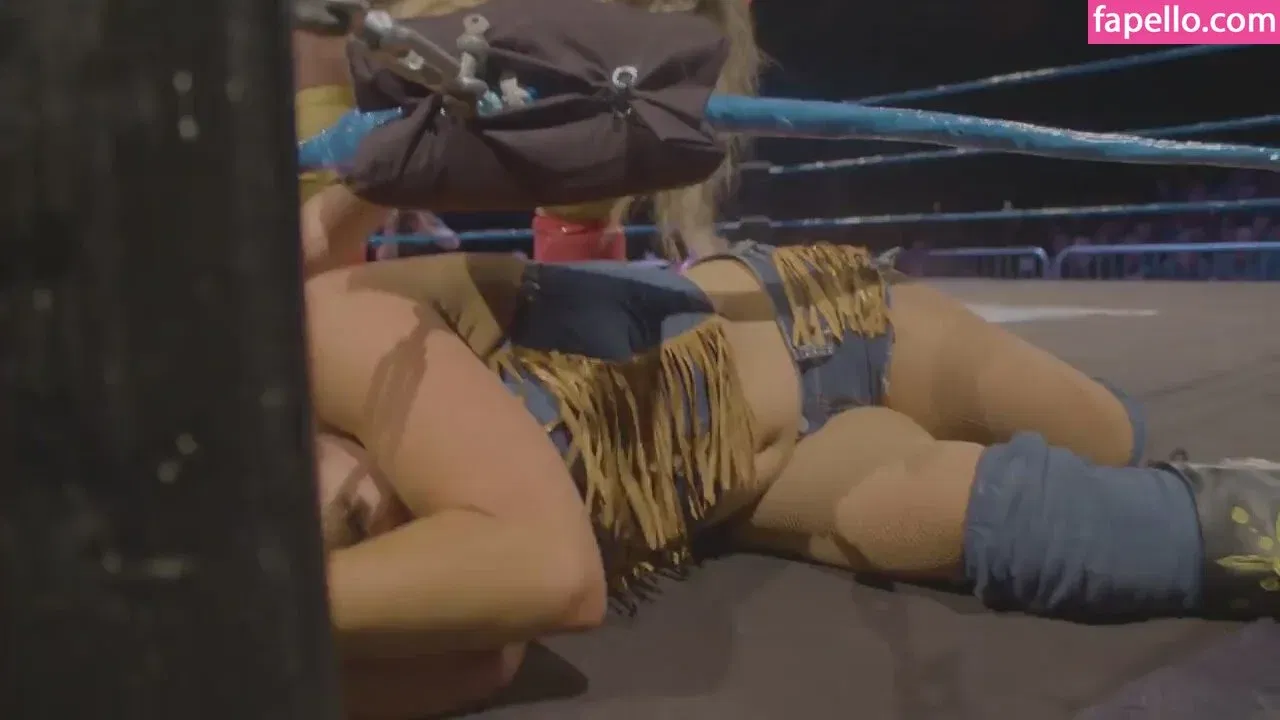 Mickie James Onlyfans Photo Gallery 