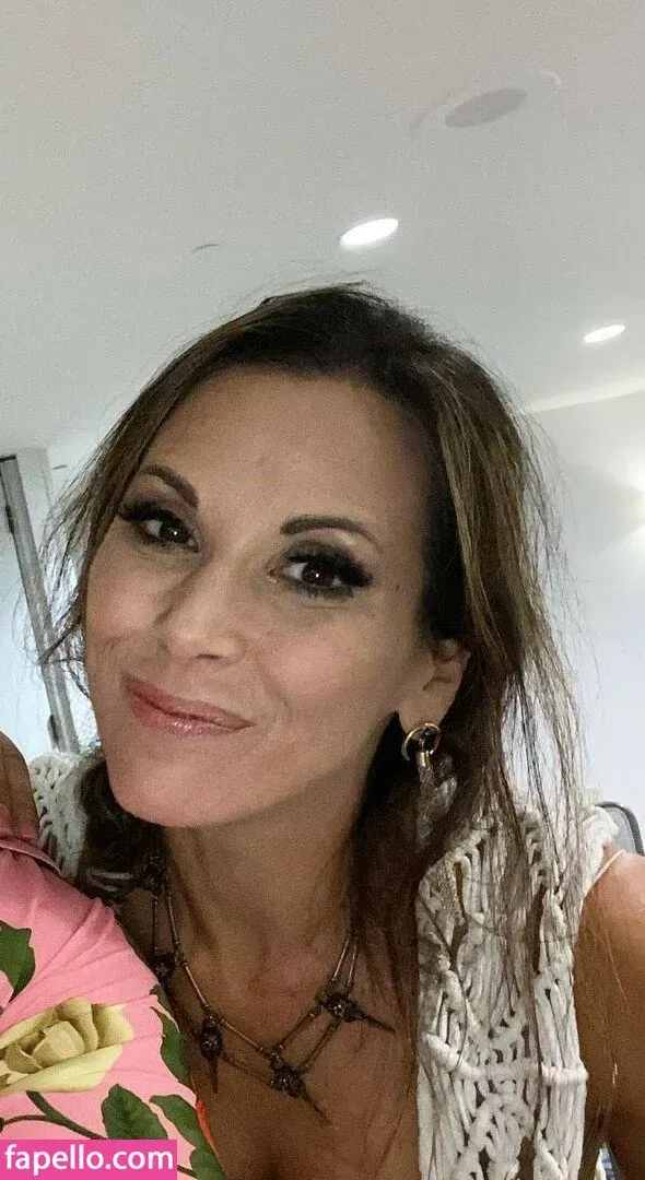 Mickie James Onlyfans Photo Gallery 