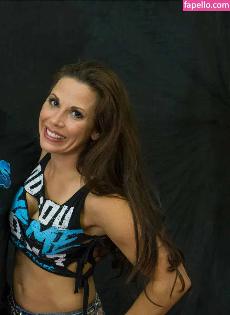 Mickie James Onlyfans Photo Gallery 
