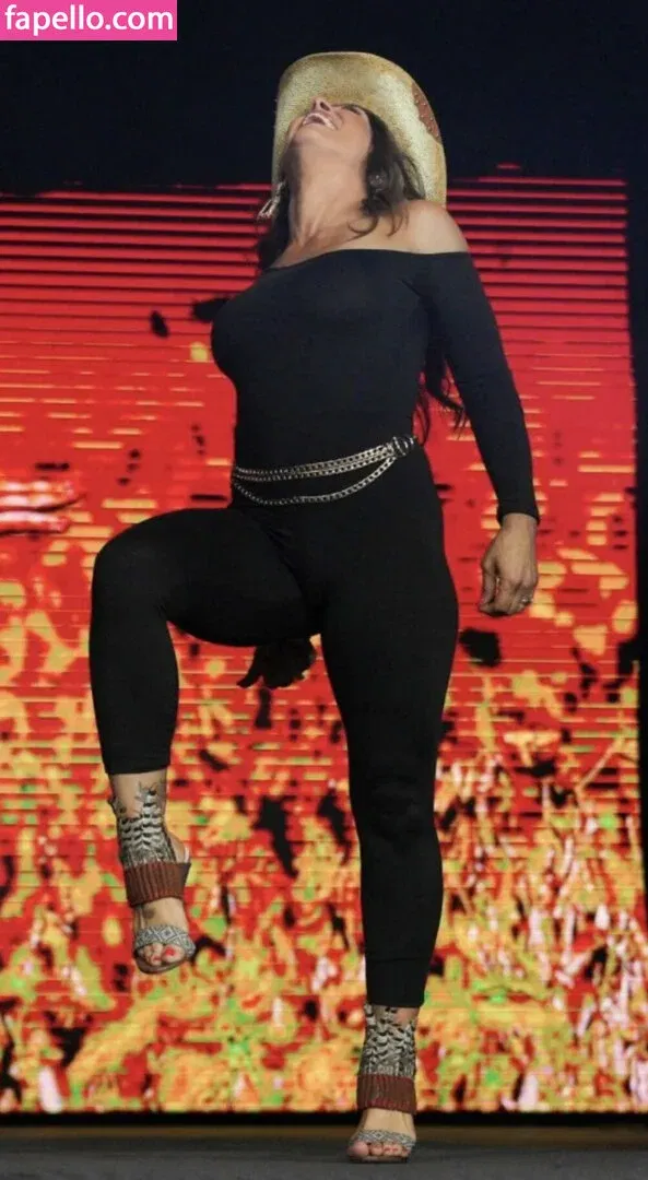 Mickie James Onlyfans Photo Gallery 