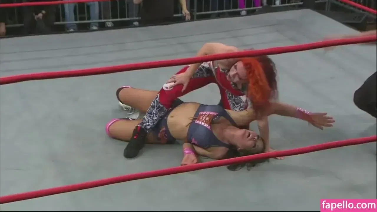 Mickie James Onlyfans Photo Gallery 