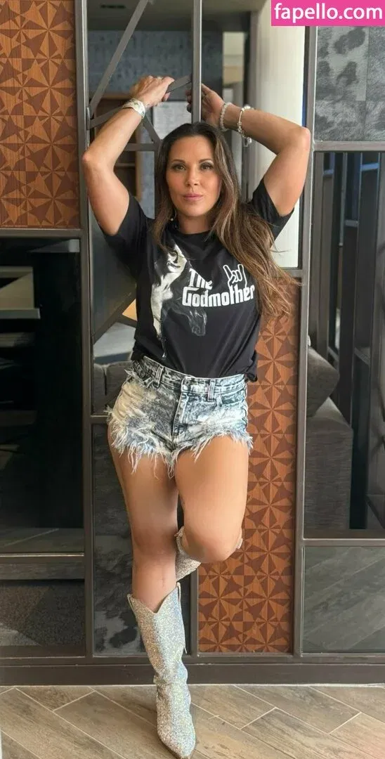 Mickie James Onlyfans Photo Gallery 