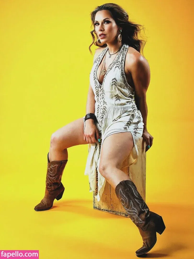 Mickie James Onlyfans Photo Gallery 