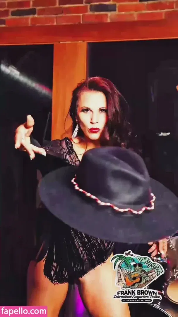 Mickie James Onlyfans Photo Gallery 