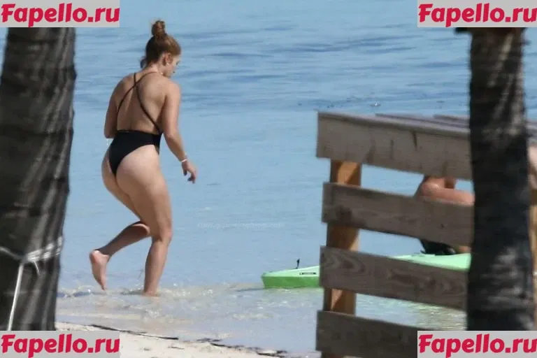 Jennifer Lopez Onlyfans Photo Gallery 