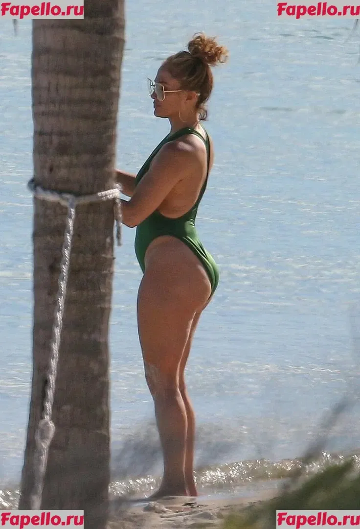 Jennifer Lopez Onlyfans Photo Gallery 