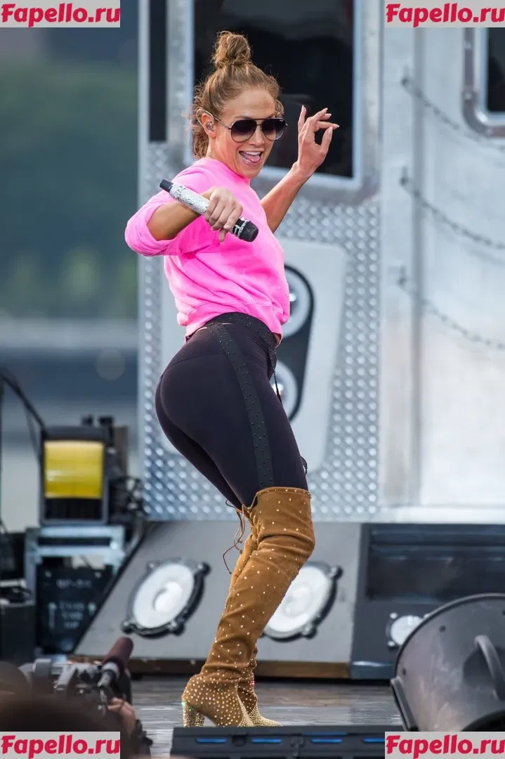 Jennifer Lopez Onlyfans Photo Gallery 