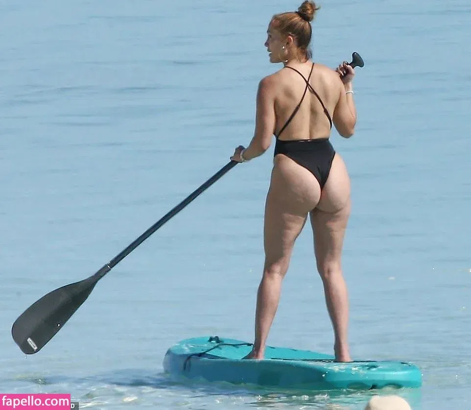 Jennifer Lopez Onlyfans Photo Gallery 