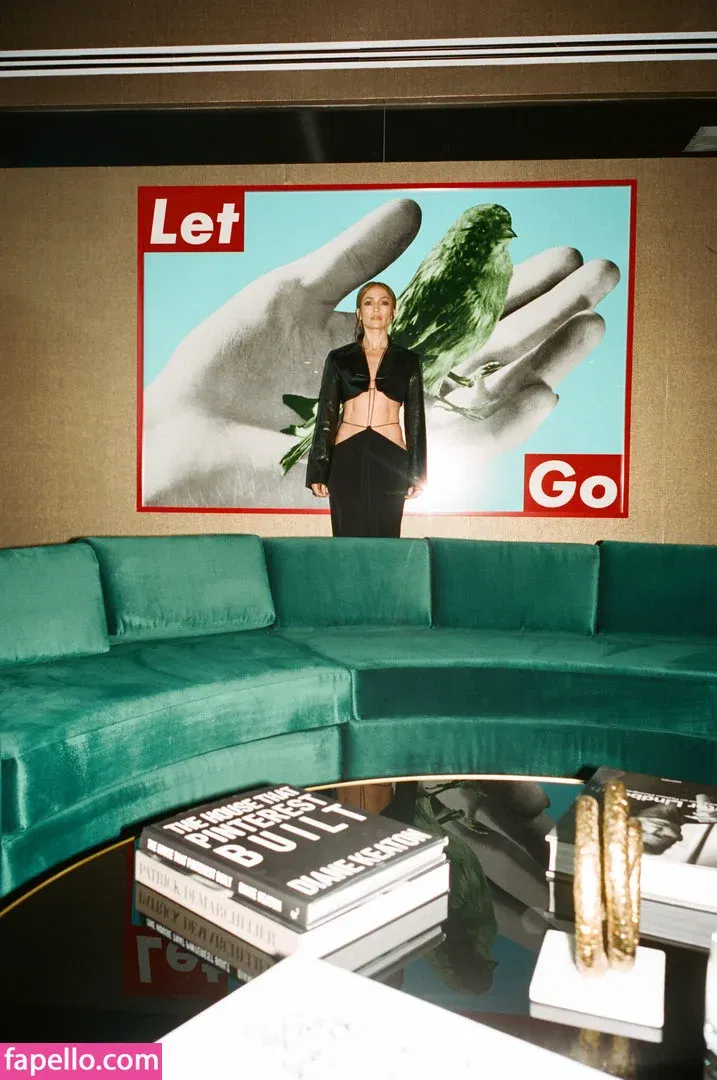 Jennifer Lopez Onlyfans Photo Gallery 