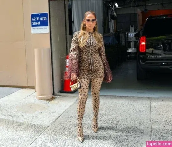 Jennifer Lopez Onlyfans Photo Gallery 