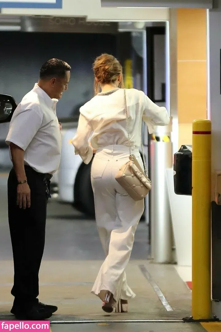 Jennifer Lopez Onlyfans Photo Gallery 