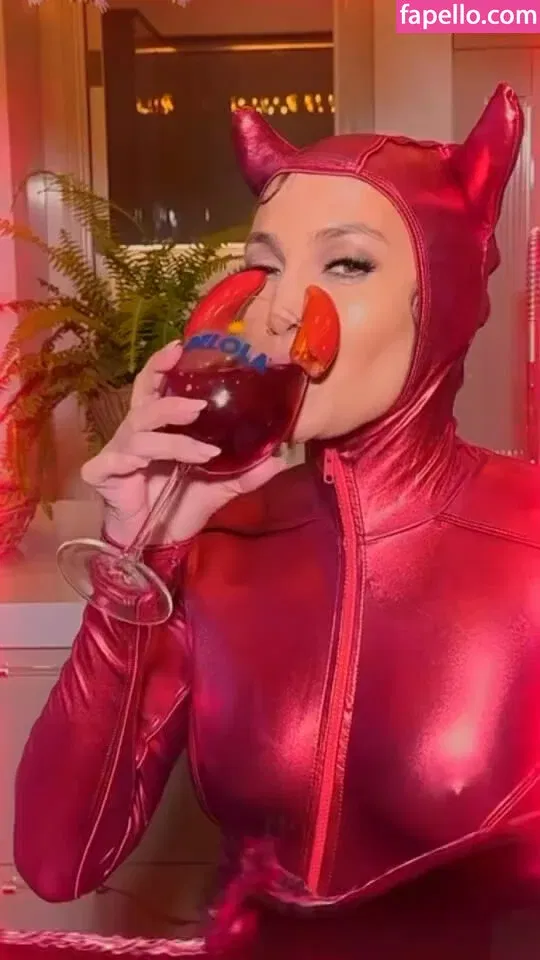 Jennifer Lopez Onlyfans Photo Gallery 