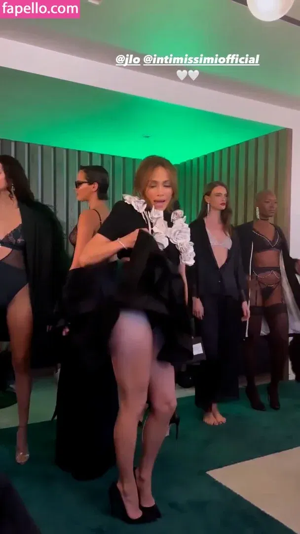 Jennifer Lopez Onlyfans Photo Gallery 