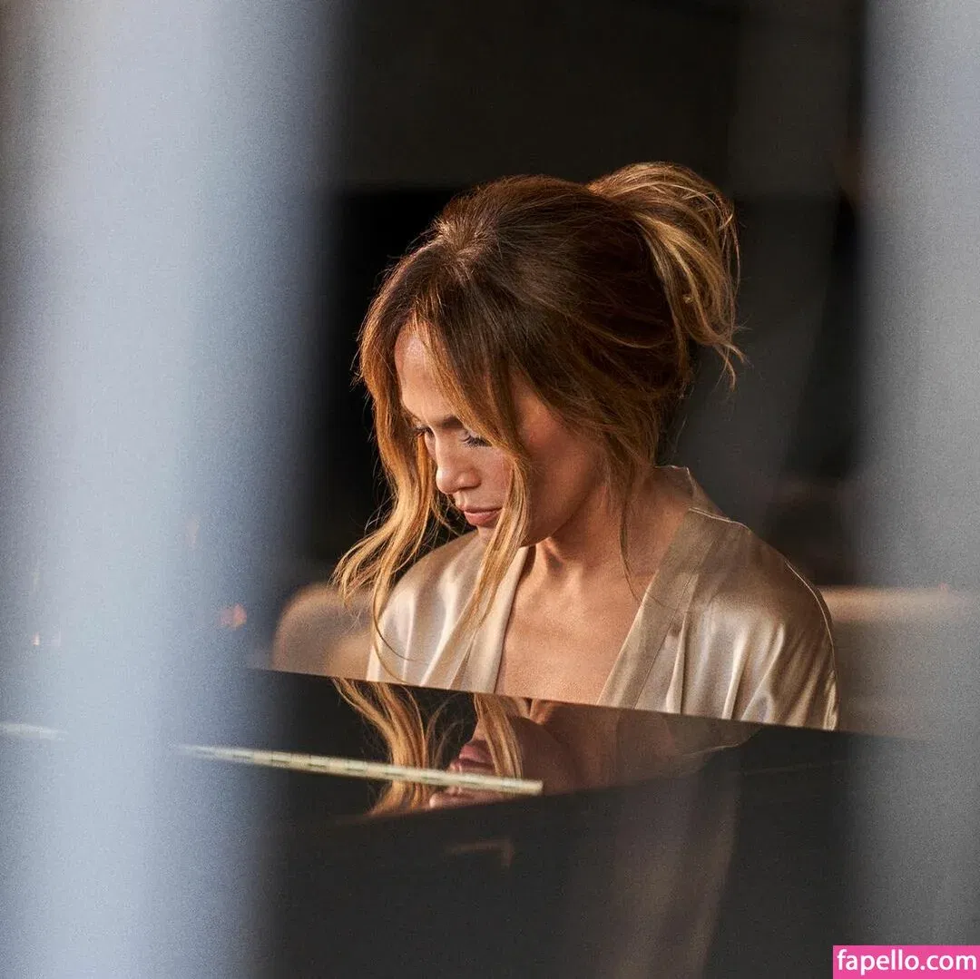 Jennifer Lopez Onlyfans Photo Gallery 