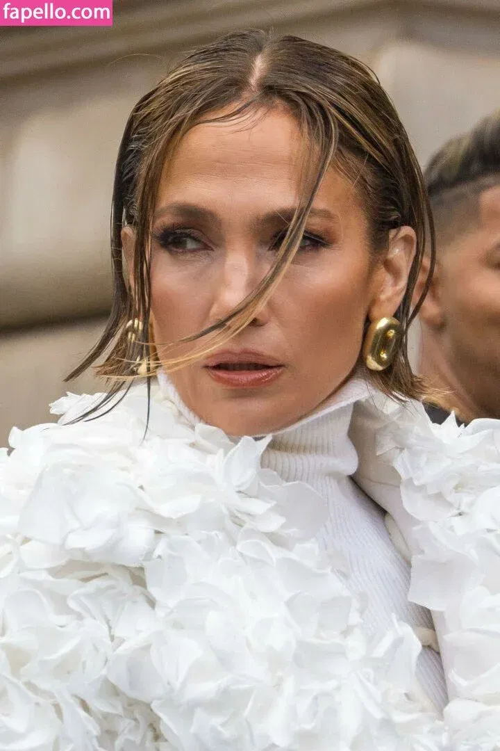 Jennifer Lopez Onlyfans Photo Gallery 