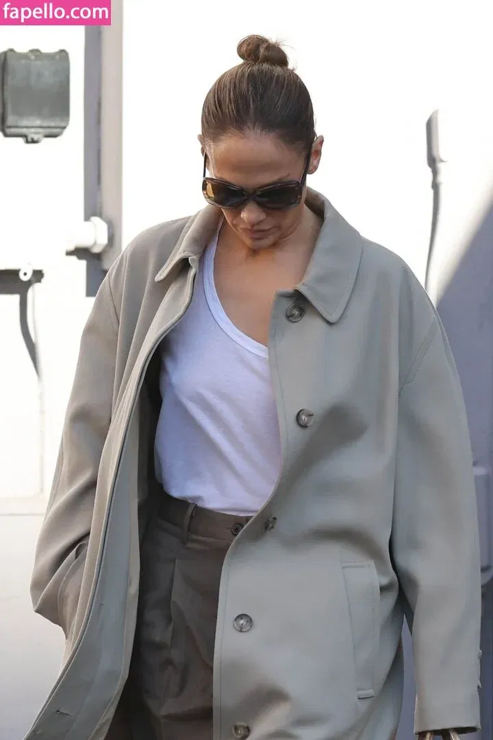 Jennifer Lopez Onlyfans Photo Gallery 