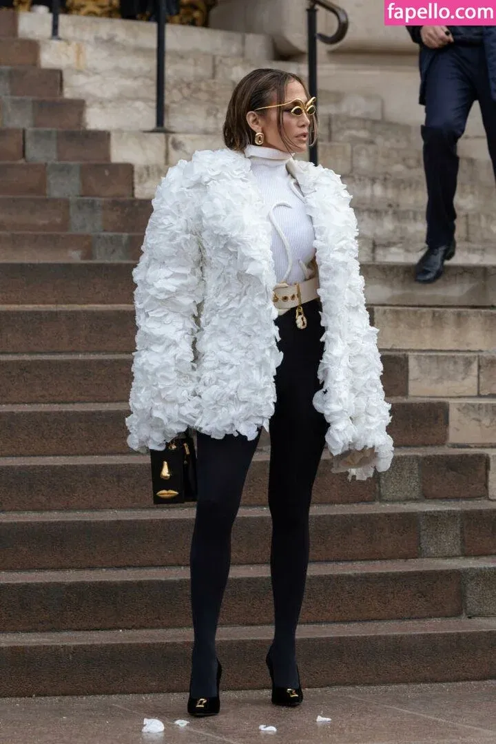 Jennifer Lopez Onlyfans Photo Gallery 