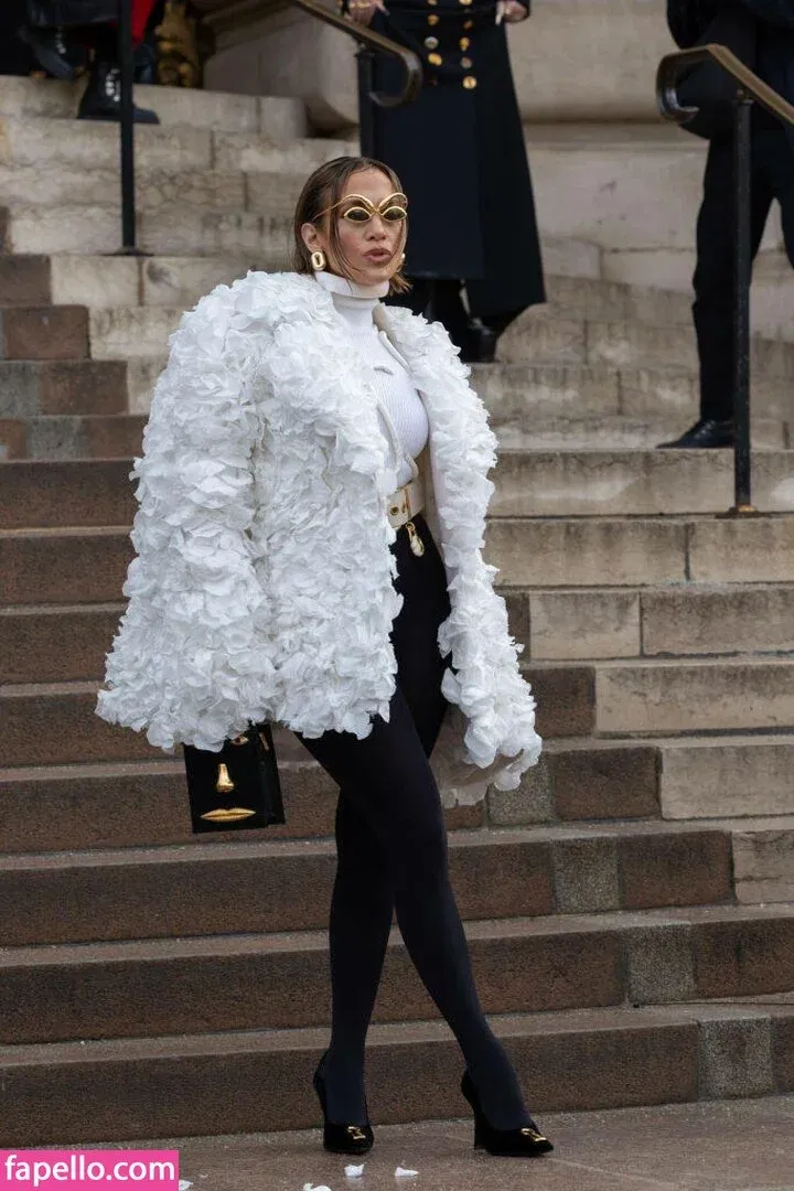 Jennifer Lopez Onlyfans Photo Gallery 