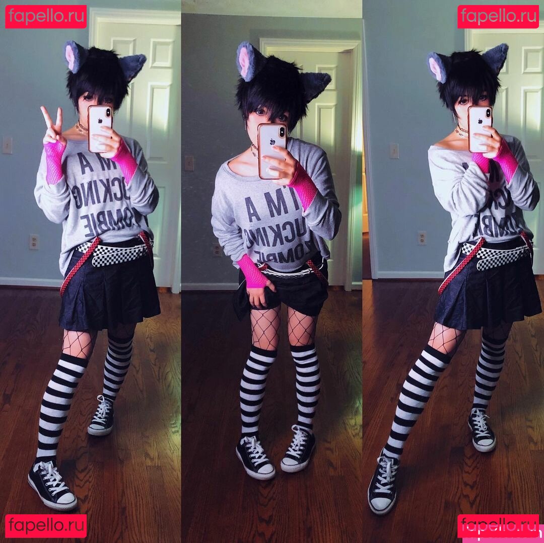 Aara Lee / aara.lee / smalltitgirl Onlyfans Photo Gallery 