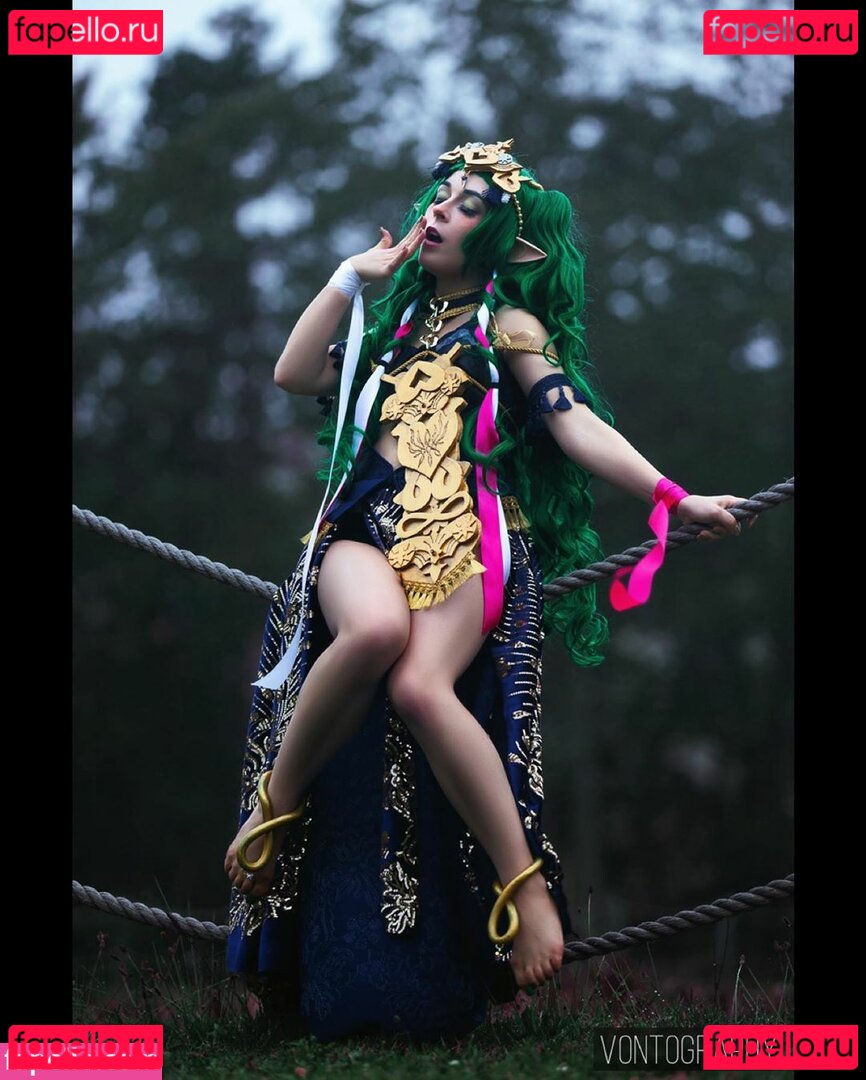 Aara Lee / aara.lee / smalltitgirl Onlyfans Photo Gallery 