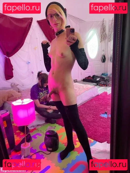 Cassie Coyote Onlyfans Photo Gallery 